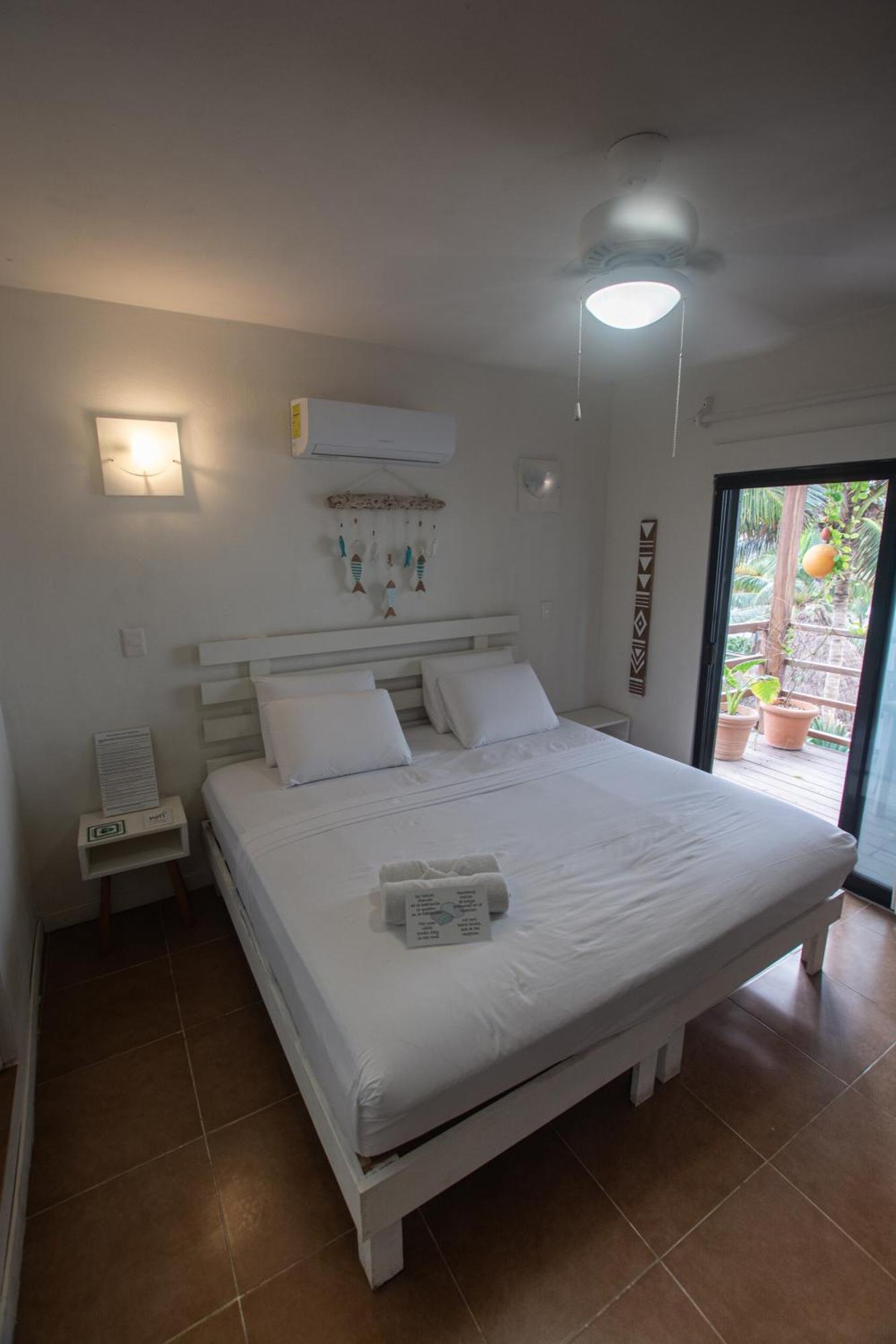 מאהאהואל Hotel Boutique Pachamama (Adults Only) מראה חיצוני תמונה